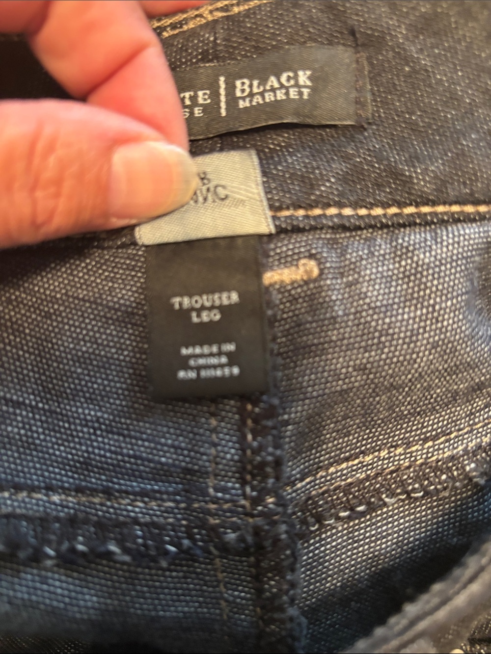 White House Black Market Black Wide Leg Jeans with Contrast Stitching - Picture 6 of 7